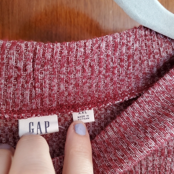EC Gap Women's Maroon Mock Turtleneck XXL - Picture 2 of 4